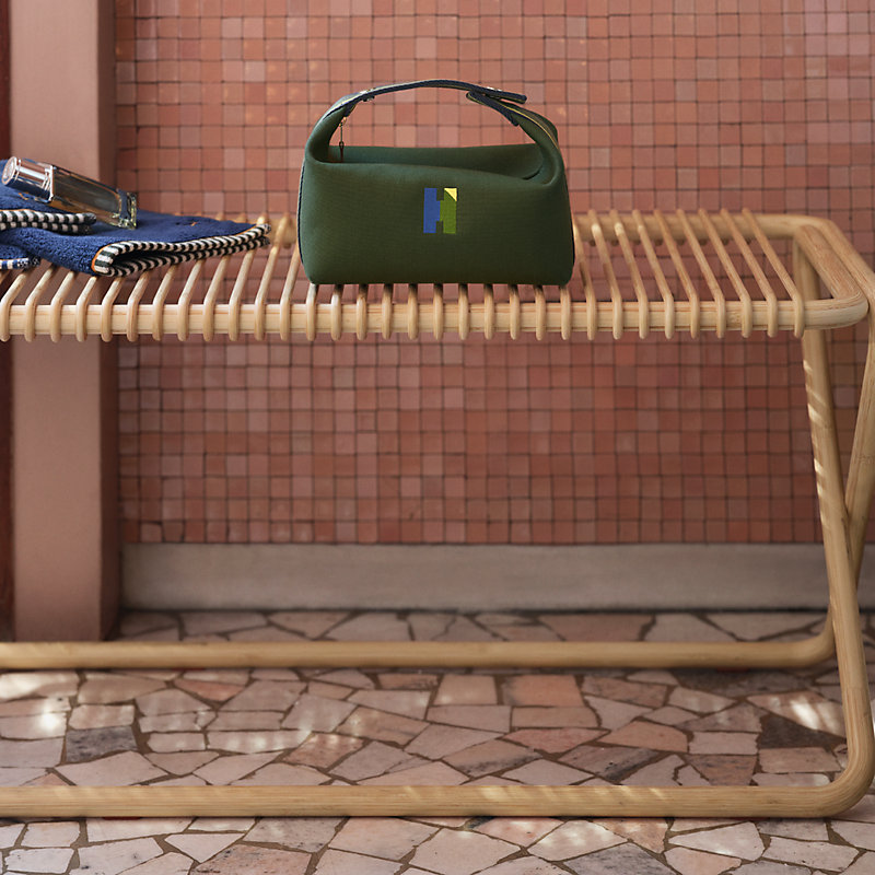 ポーチ 《ブリッド・ア・ブラック・Hパヴィヨン》 PM - ブラック